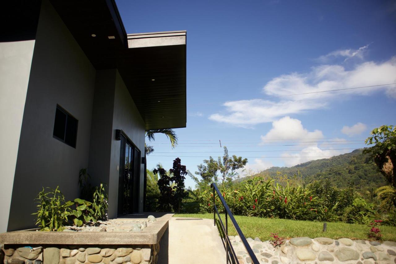 Jungle Home With King Beds -5 Minutes From The Beach Увита Экстерьер фото